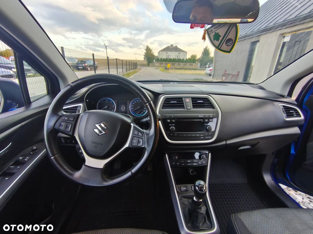 Suzuki SX4 S-Cross - 8