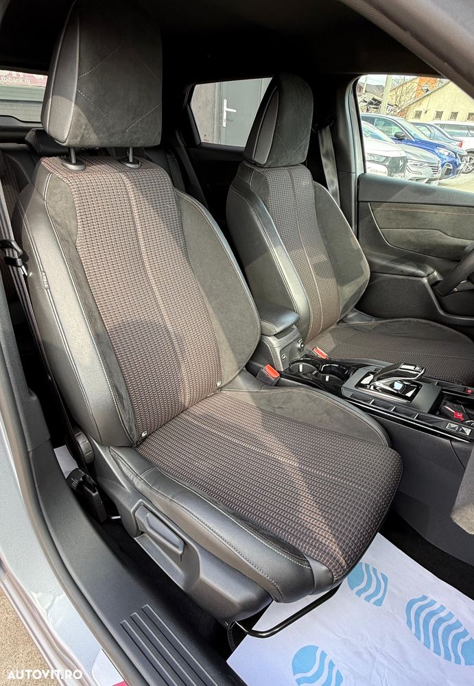 DS Automobiles DS 3 Crossback - 28