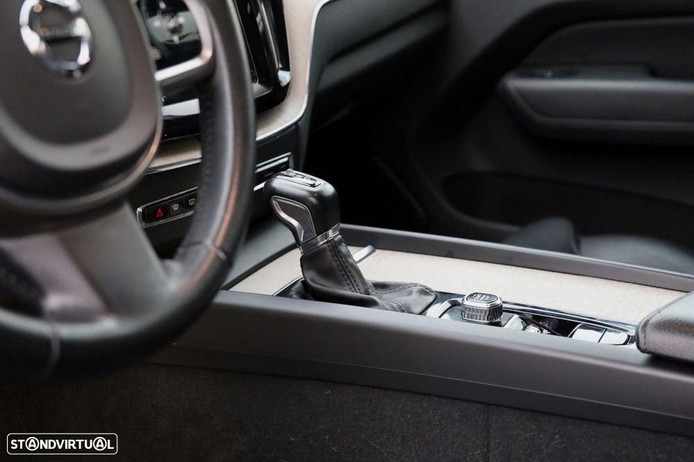 Volvo XC 60 2.0 D4 Inscription Geartronic - 16