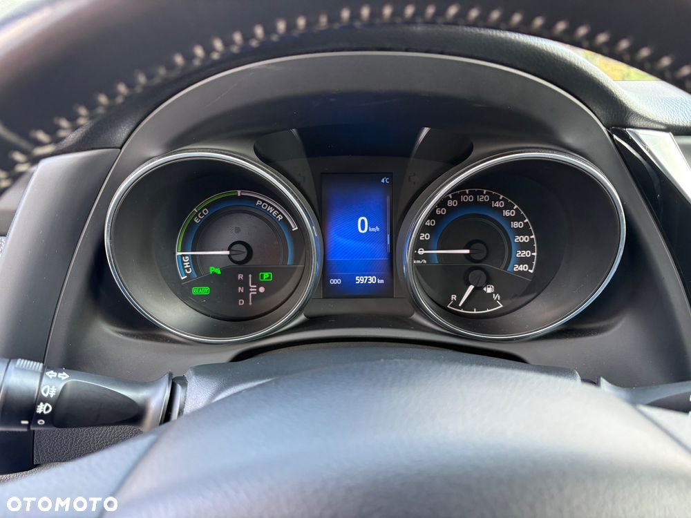 Toyota Auris Hybrid 135 Prestige - 22