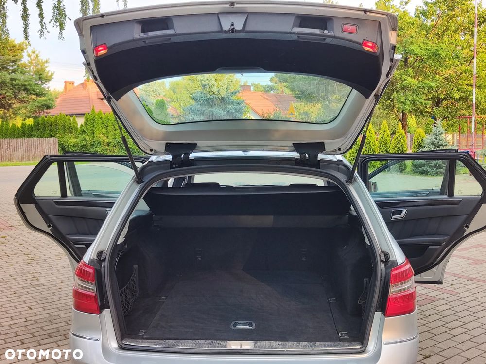 Mercedes-Benz Klasa E 200 CDI DPF BlueEFFICIENCY Automatik Avantgarde - 14
