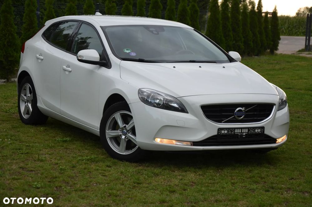 Volvo V40 T2 Kinetic - 4