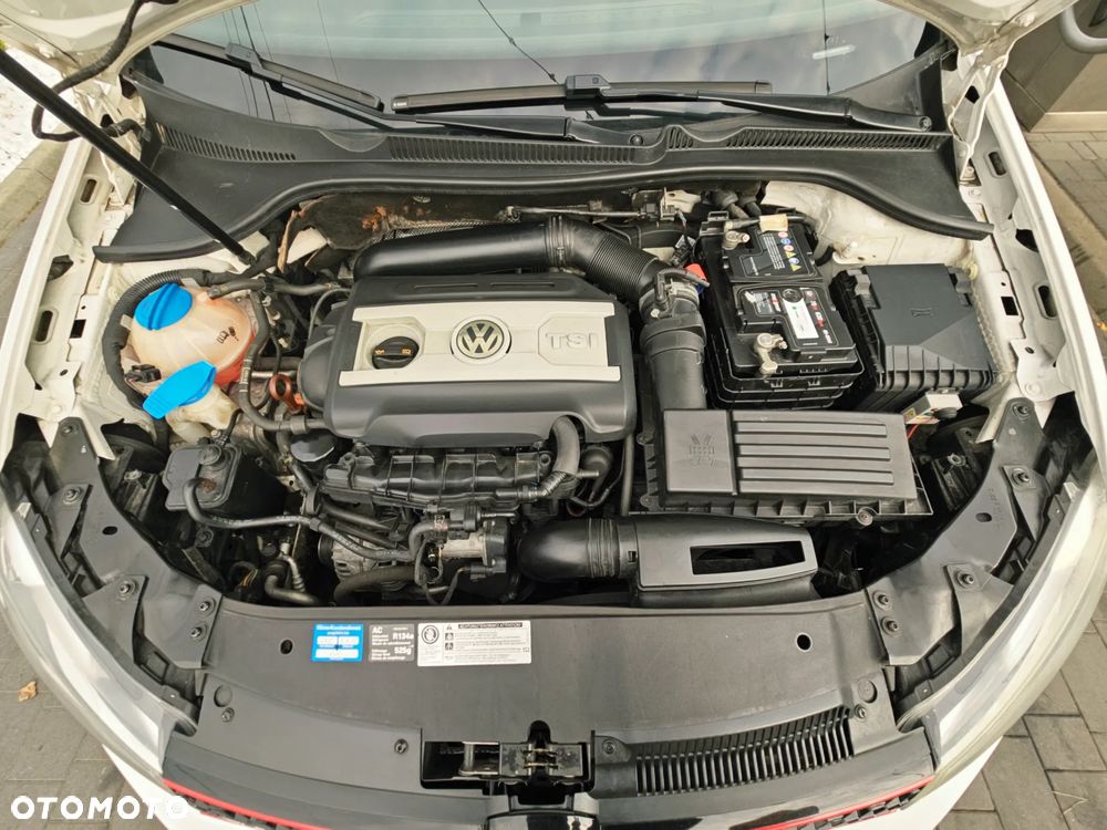 Volkswagen Golf 2.0 GTI DSG - 28
