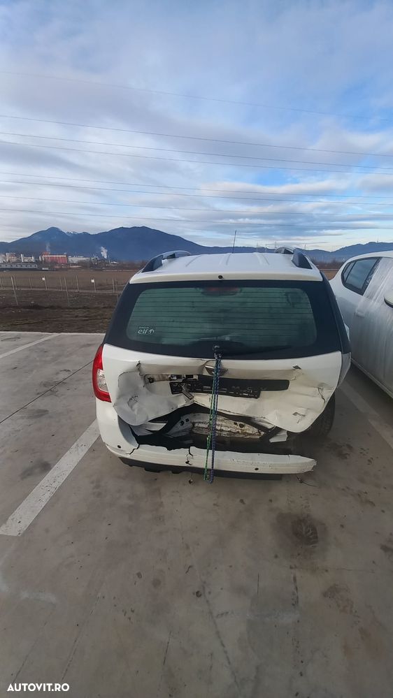 Dezmembram Dacia Logan MCV 2 1.0 SCE B4D 411 - 7