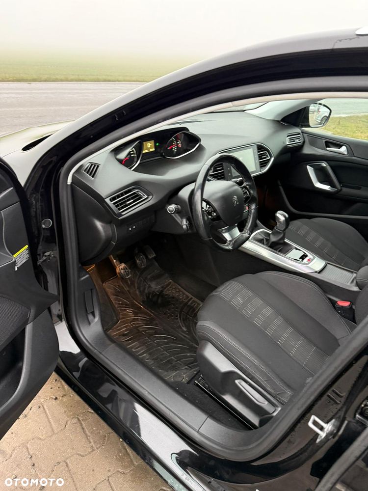 Peugeot 308 BlueHDi 100 Stop & Start Business-Line - 25