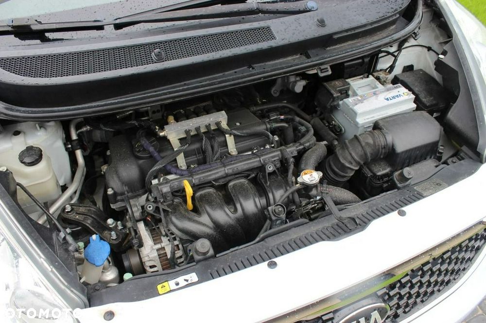 Kia Venga 1.4 S - 34