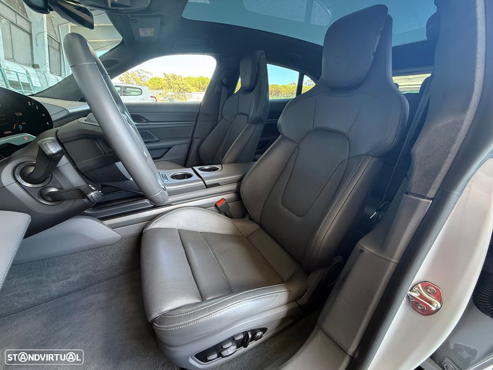 Porsche Taycan Sport Turismo Turbo S - 47