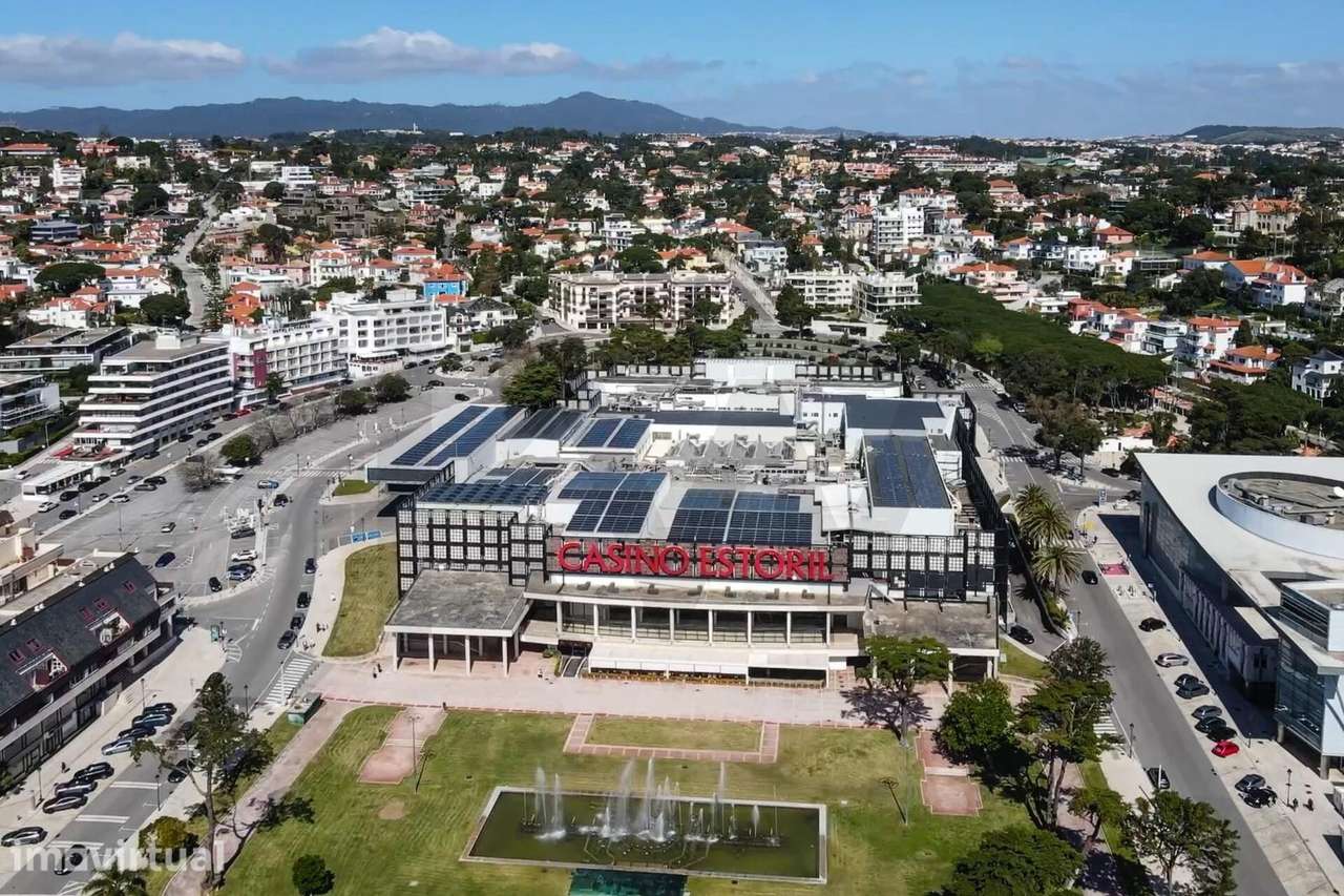 Apartamento T3 com Vista Mar junto ao Casino Estoril - Grande imagem: 2/26