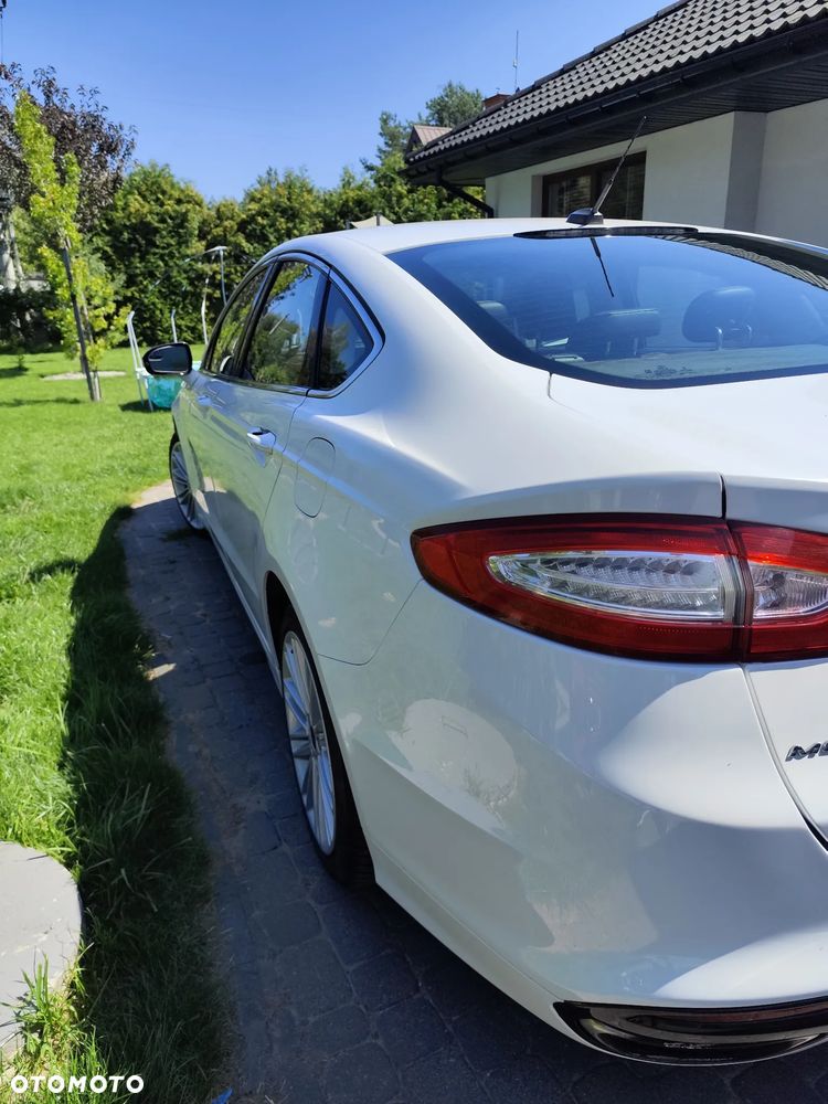 Ford Fusion - 6