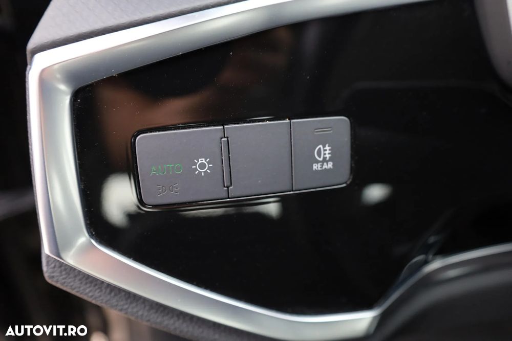 Audi Q3 35 TFSI S tronic - 22
