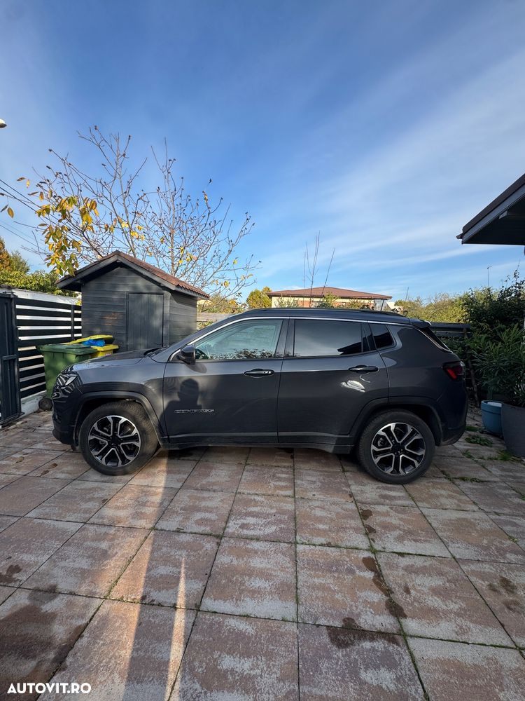 Jeep Compass - 4