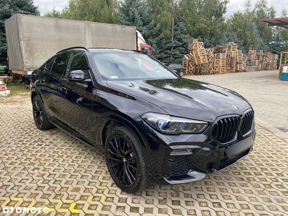 BMW X6 - 11