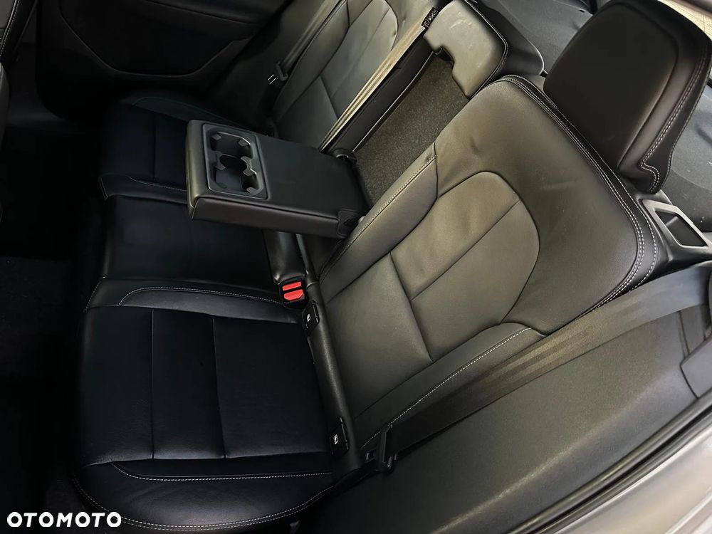 Volvo XC 40 T4 AWD Inscription - 14