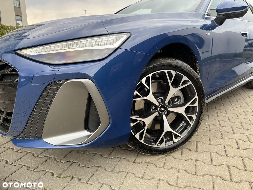 Audi A6 Avant - 16