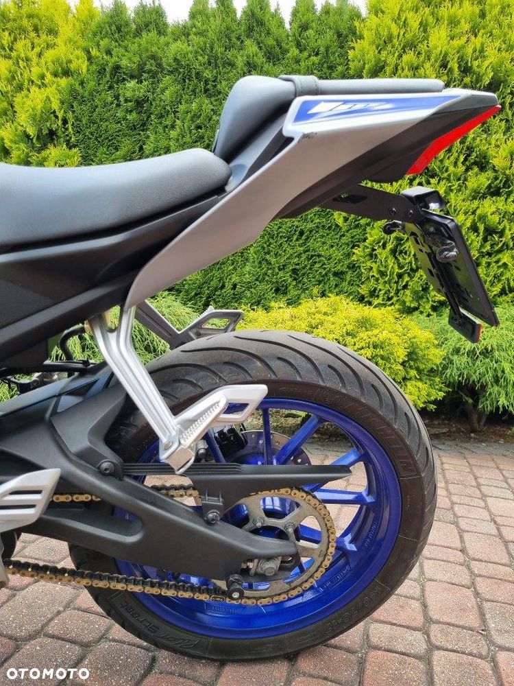 Yamaha YFZ - 6
