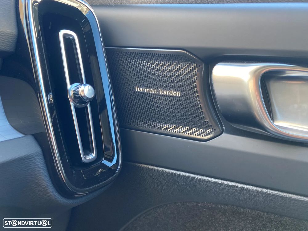 Volvo XC 40 1.5 T4 PHEV Plus Bright - 8