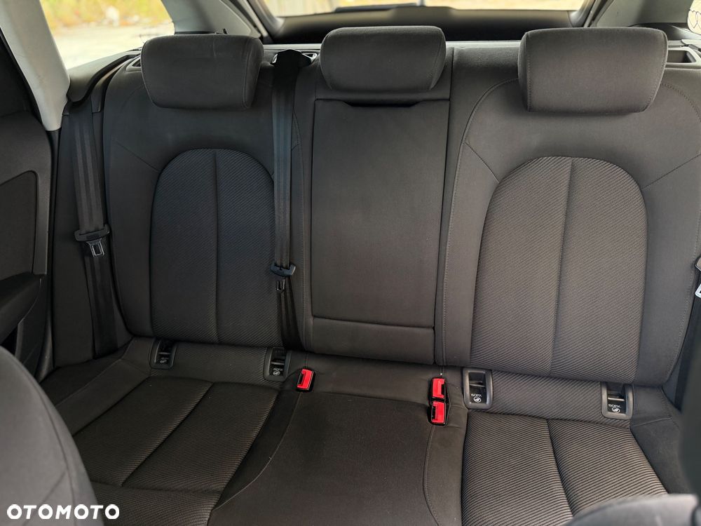 Audi A6 Avant 2.0 TDI DPF - 12