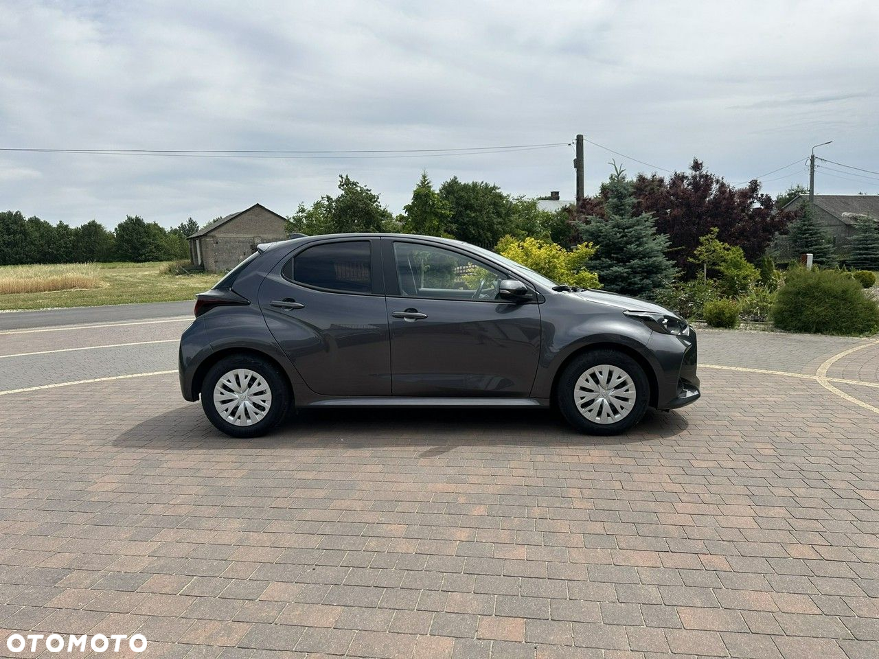 Toyota Yaris - 8