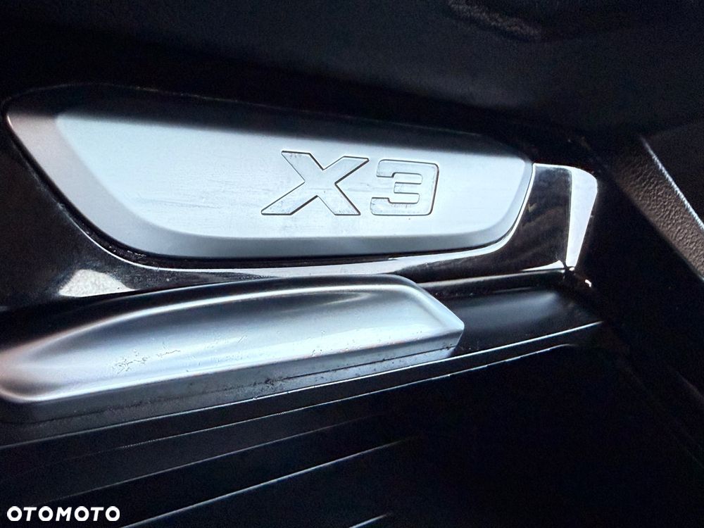 BMW X3 xDrive30e xLine - 28