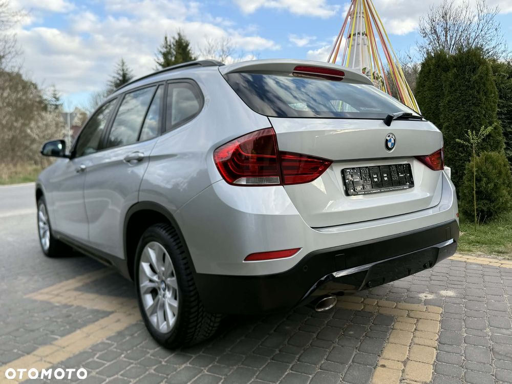 BMW X1 sDrive18d Sport Line - 11