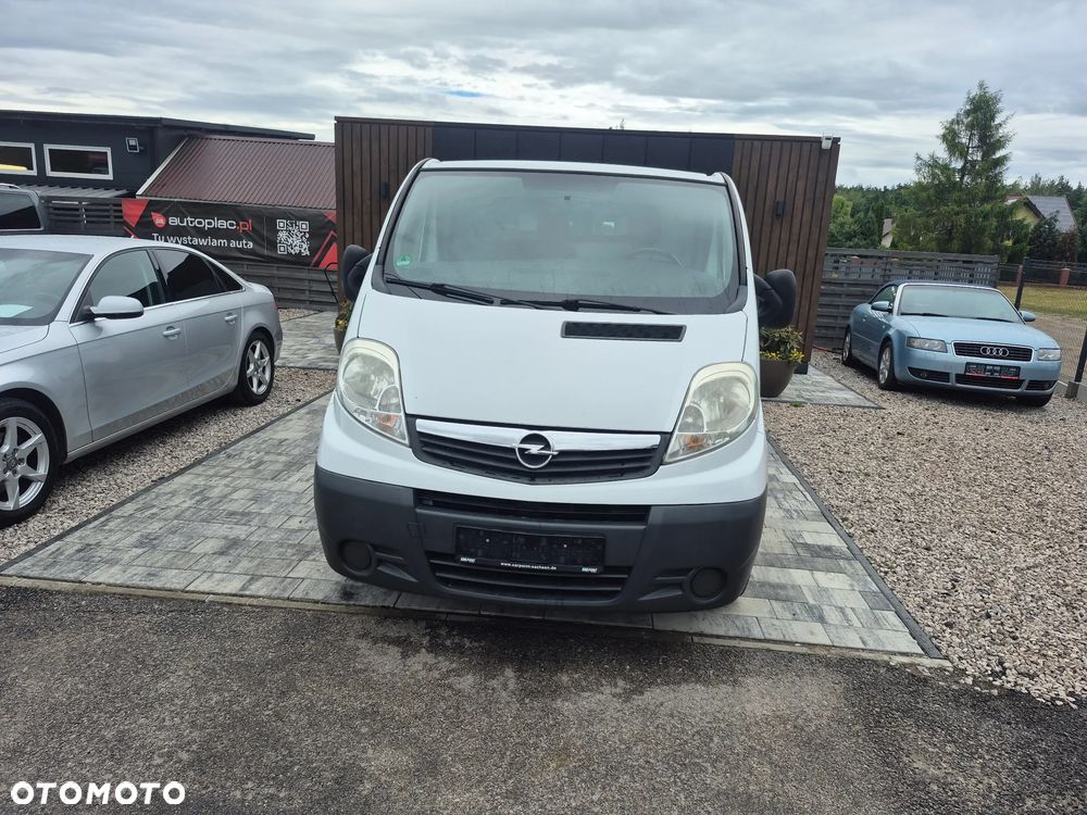 Opel Vivaro - 2
