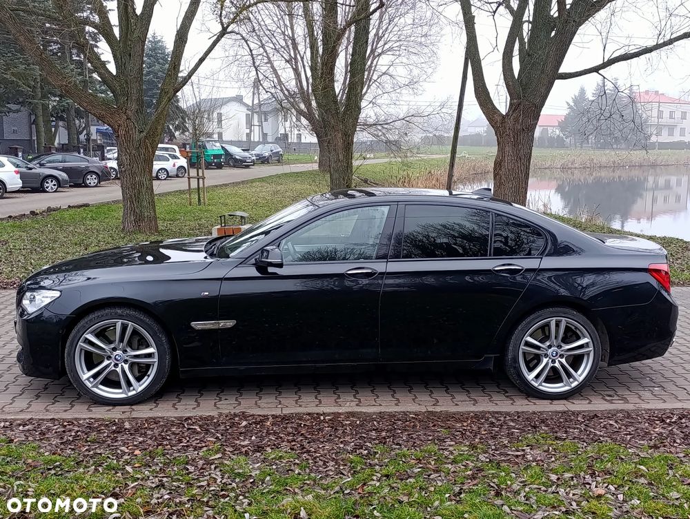 BMW Seria 7 750d xDrive Blue Performance Edition Exclusive - 5