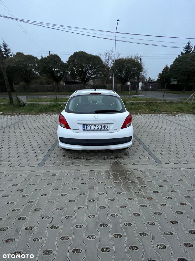Peugeot 207 - 5
