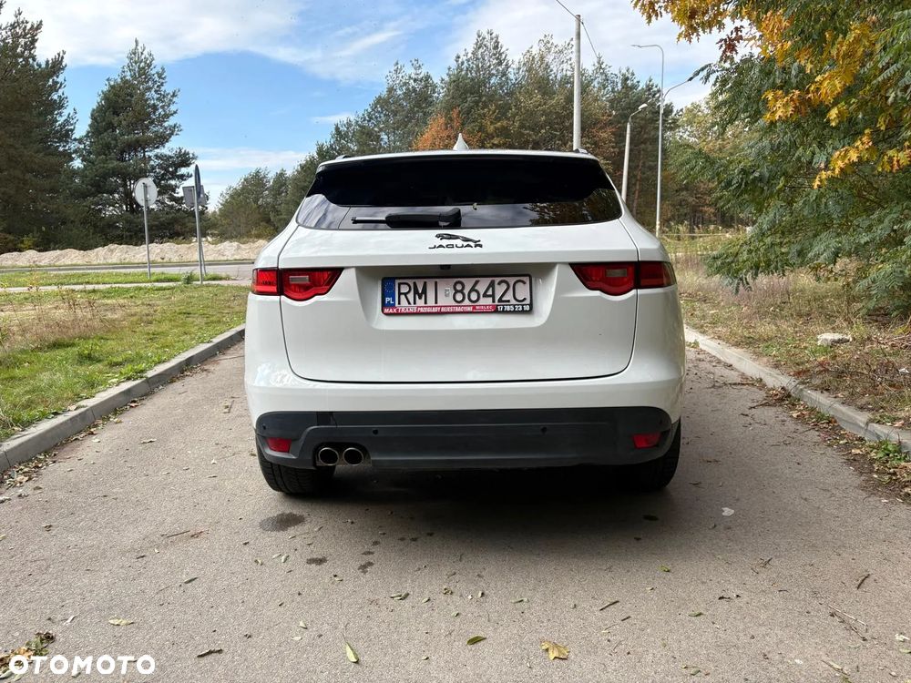 Jaguar F-Pace 2.0 i4D AWD Prestige - 4
