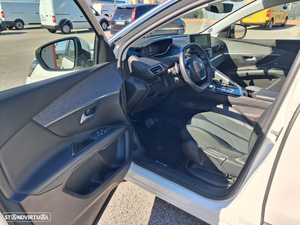 Peugeot 3008 225 e-EAT8 Allure Pack - 10