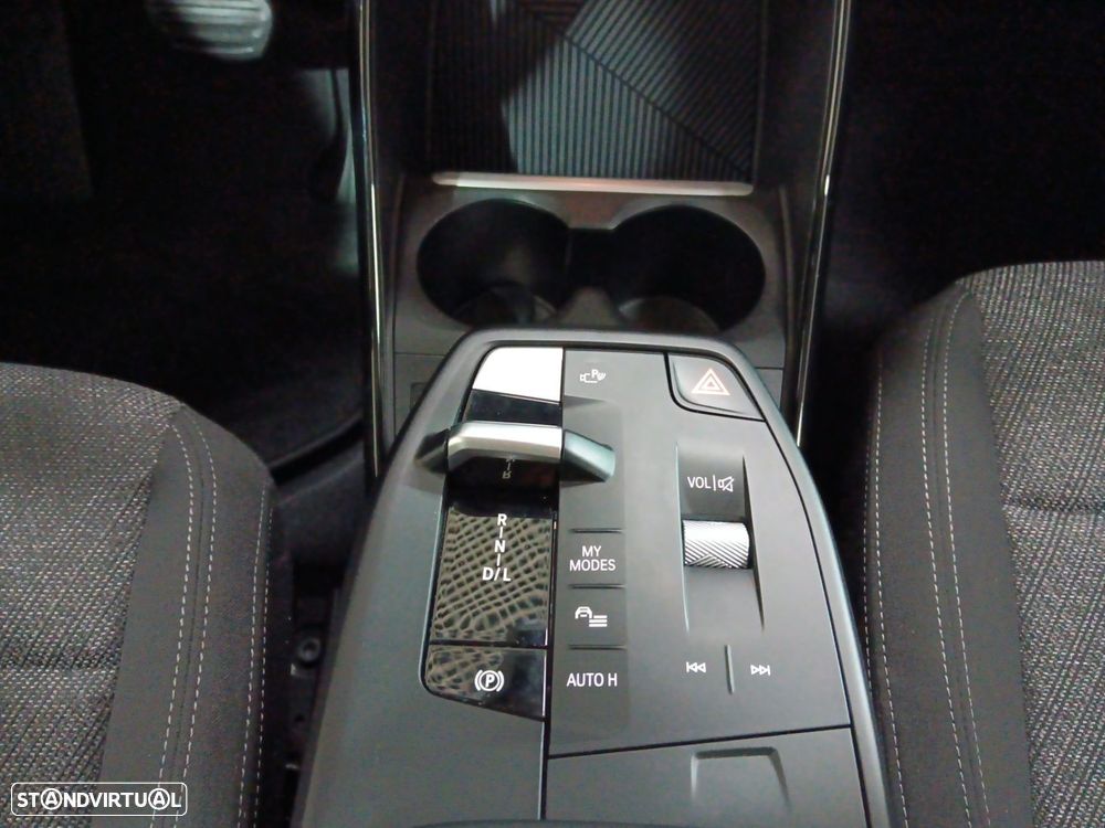 BMW 225xe Active Tourer e xDrive - 20