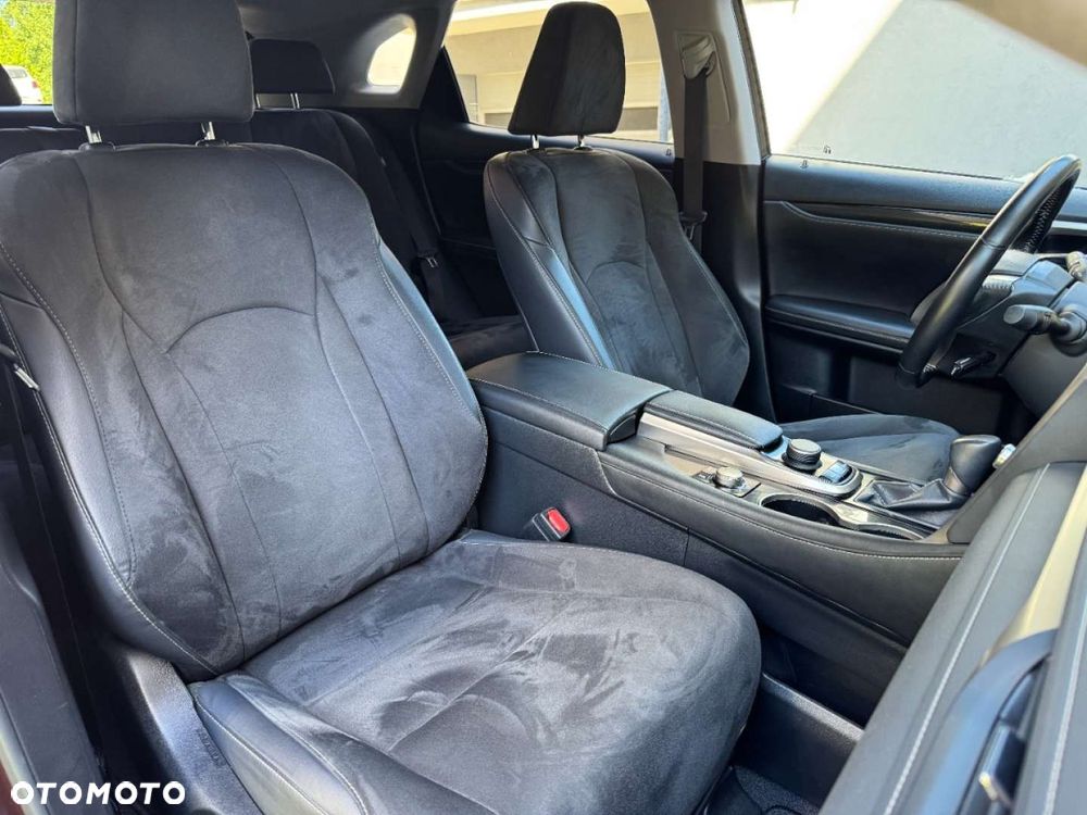 Lexus RX - 22
