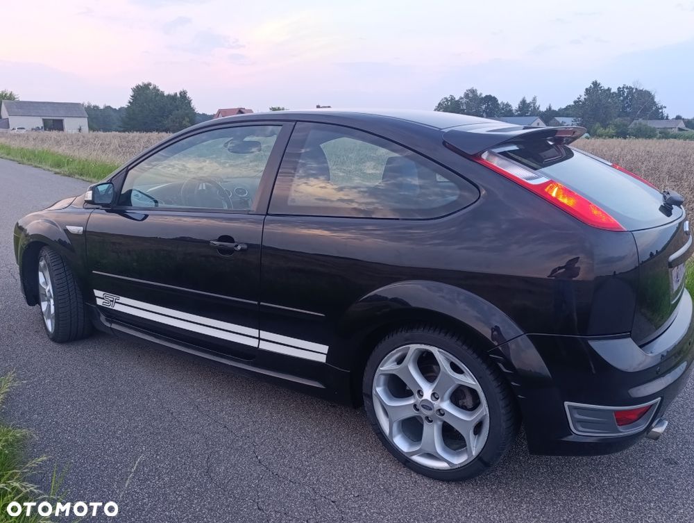 Ford Focus - 1