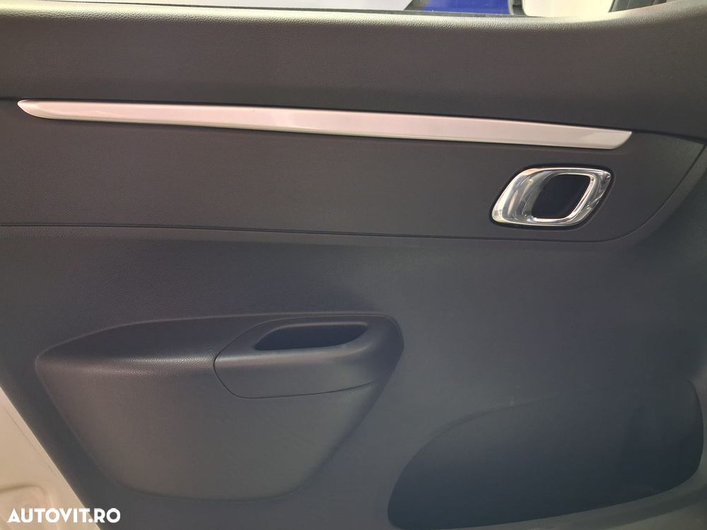 Dacia Spring Comfort Plus - 10