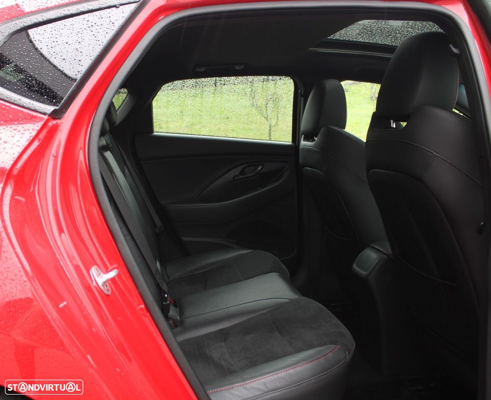 Hyundai i30 N 2.0 T-GDi Performance Pack - 42