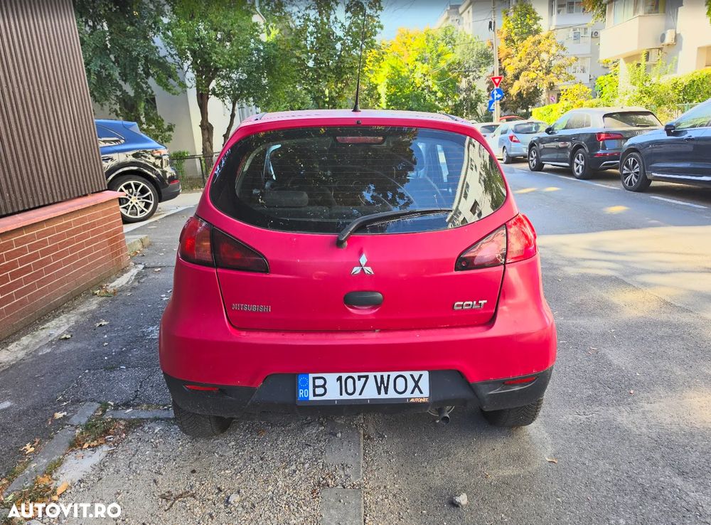 Mitsubishi Colt 1.1 M/T Inform T9R - 1