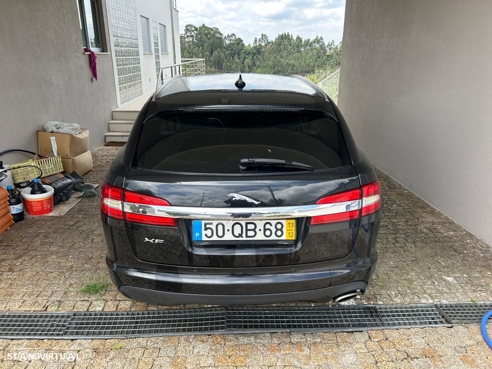 Jaguar XF Sportbrake 2.2 Diesel - 3