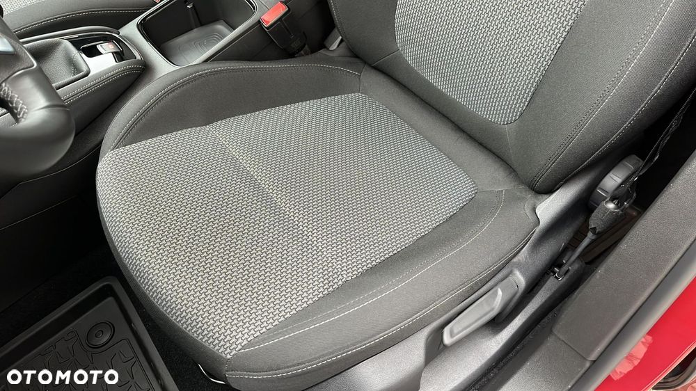 Opel Grandland X - 12