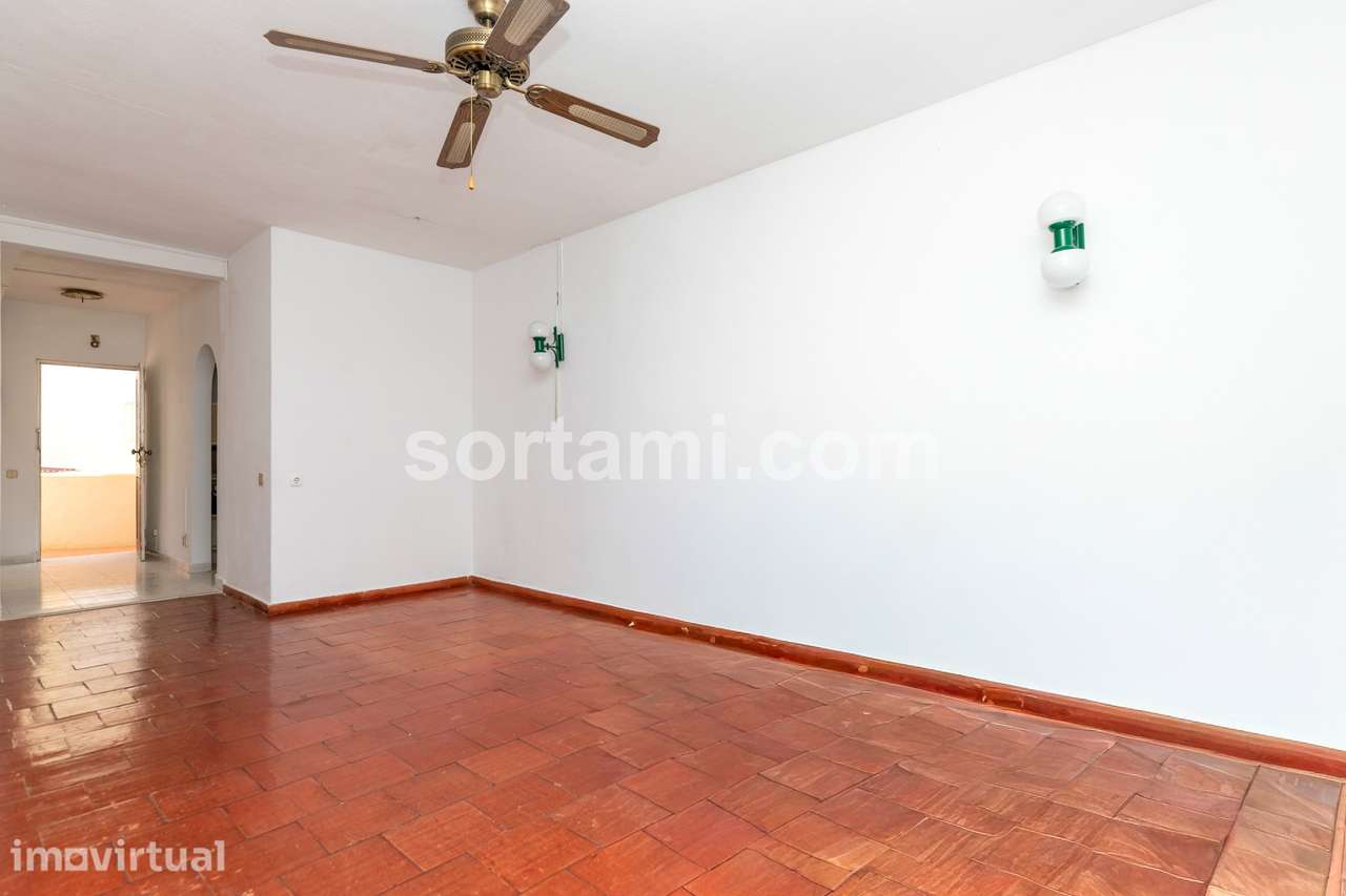 Apartamento T2 Venda em Quarteira,Loulé - Grande imagem: 2/12