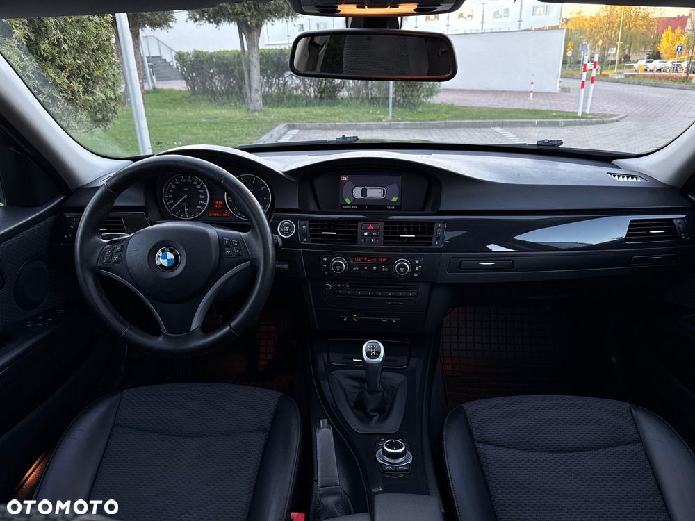 BMW Seria 3 - 15