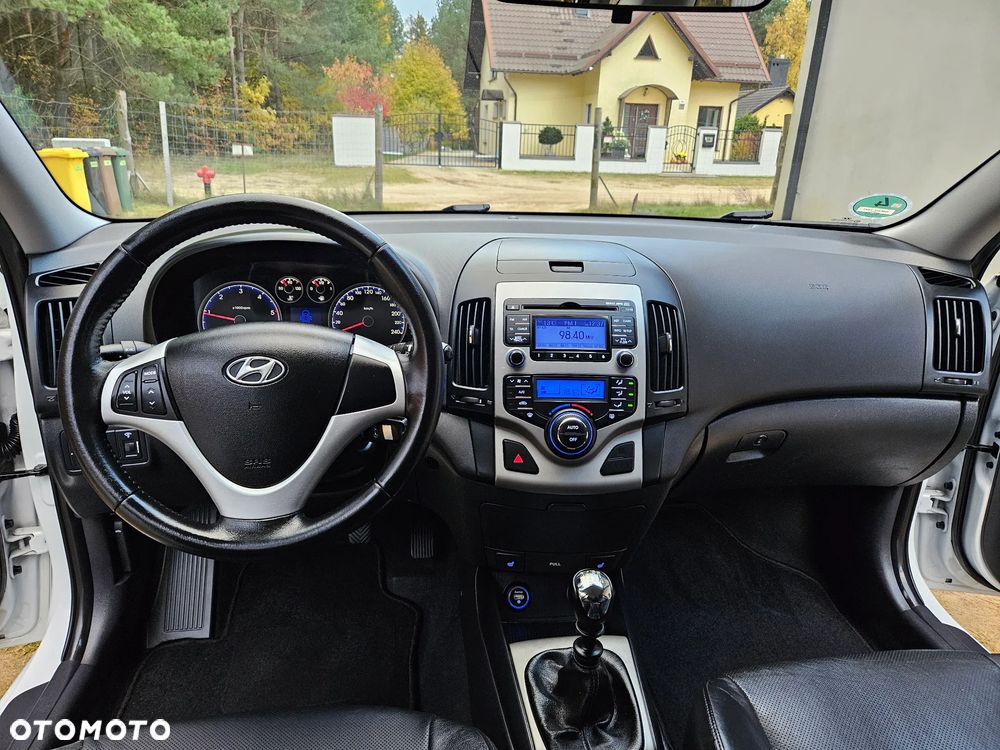 Hyundai i30 i30cw 2.0 CRDi Sport - 8