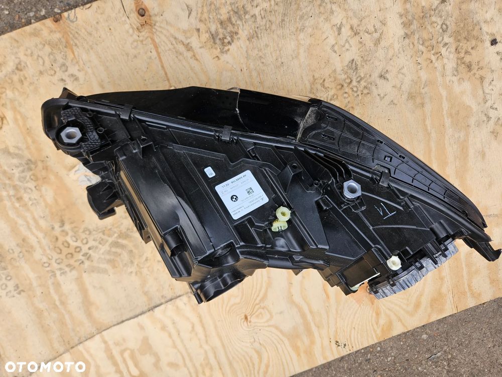 Lampa Prawa BMW X5 G05 X6 G06.     5A8E106 - 8