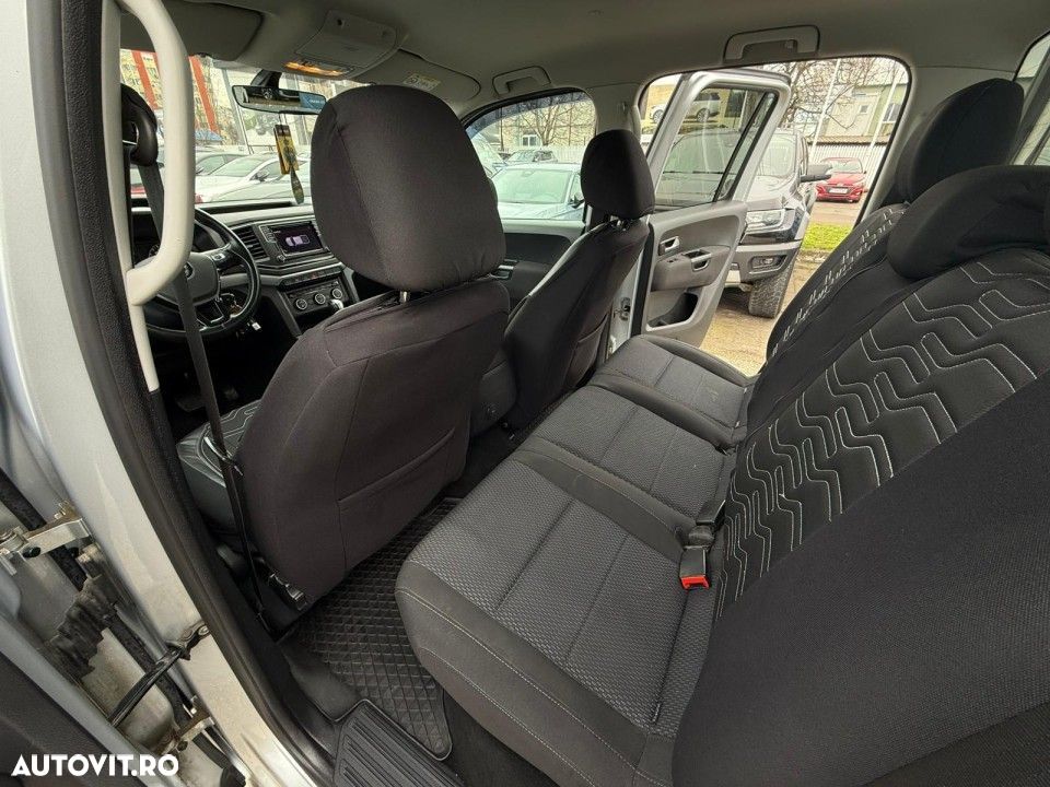 Volkswagen Amarok - 10