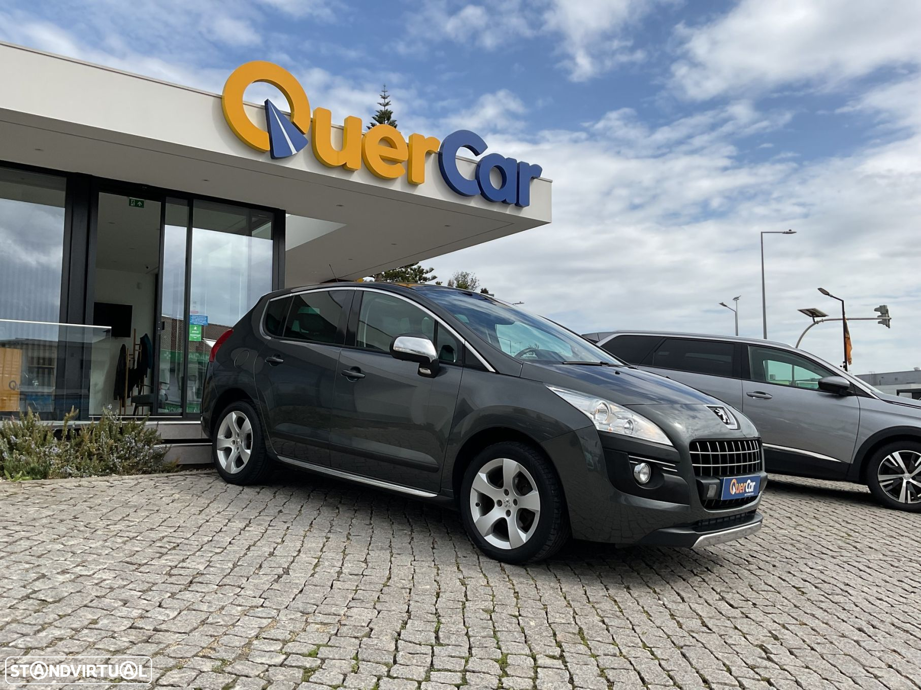 Peugeot 3008 1.6 HDi Executive - 3