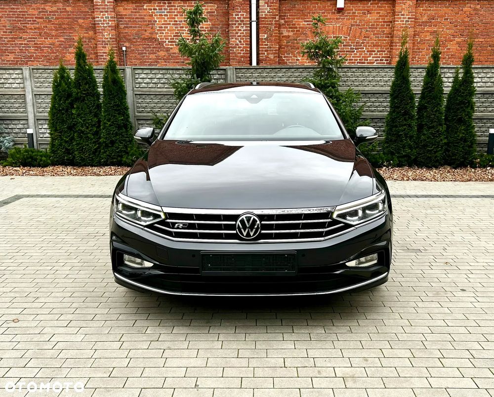 Volkswagen Passat Variant 2.0 TDI SCR DSG 4Motion Elegance - 5