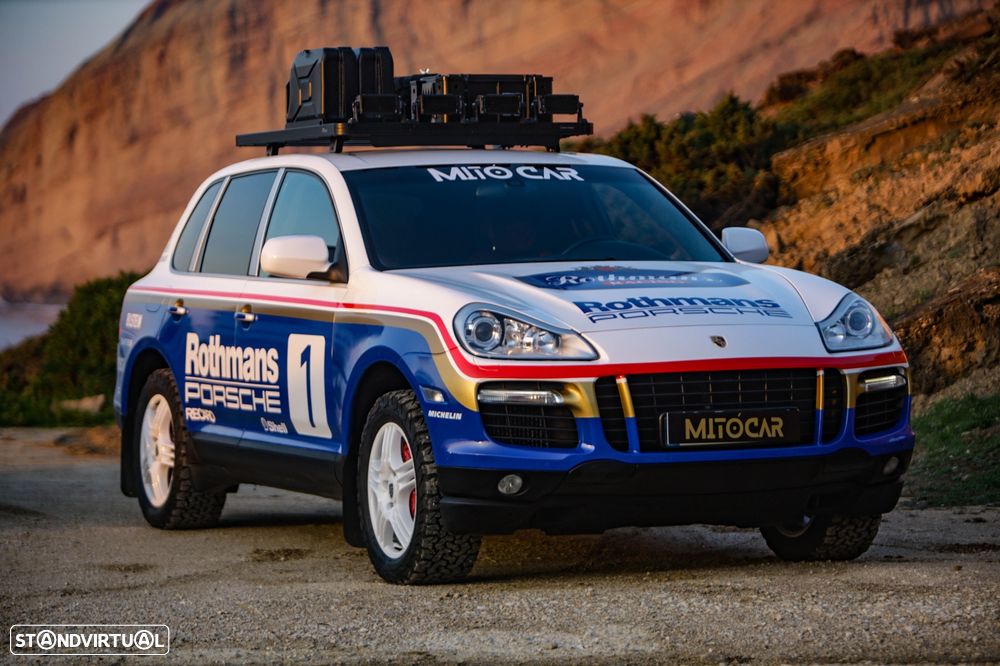 Porsche Cayenne Turbo - 12