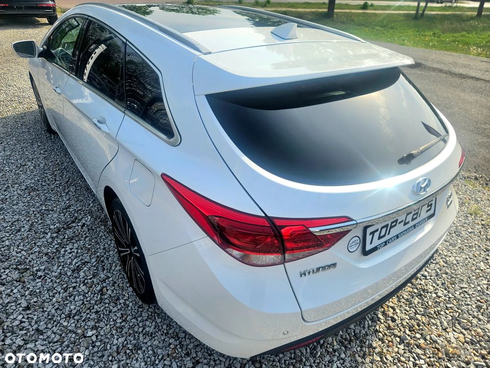 Hyundai i40 Kombi 2.0 Premium - 10