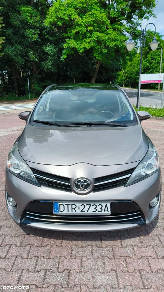 Toyota Verso 1.6 D-4D Active 7os - 8