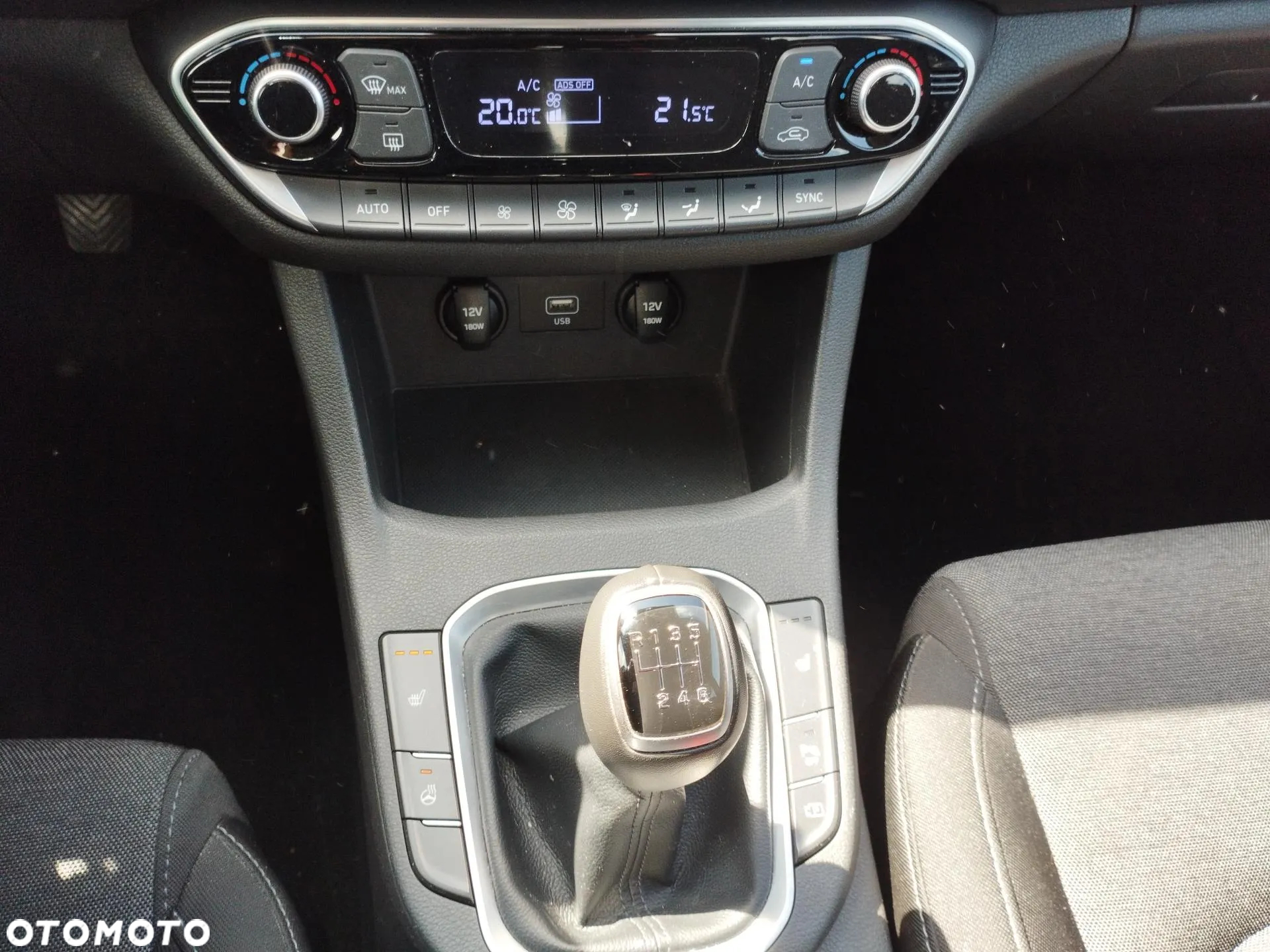 Hyundai i30 1.5 DPI Comfort - 24