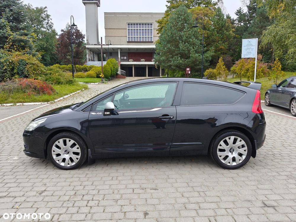 Citroën C4 1.6 16V Confort - 9