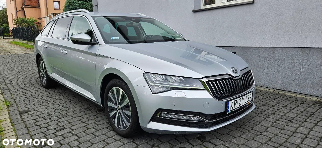 Skoda Superb 2.0 TDI SCR Style DSG - 6